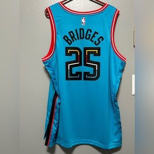 Milkal Bridges Suns city edition jersey.